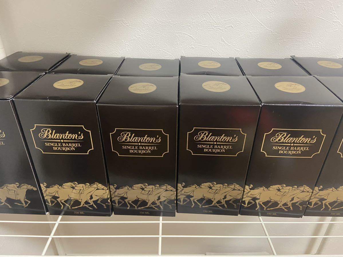 HINE XO ハイン 鹿 陶器 青 コニャック ブランデー 700ml 40% 古酒 箱