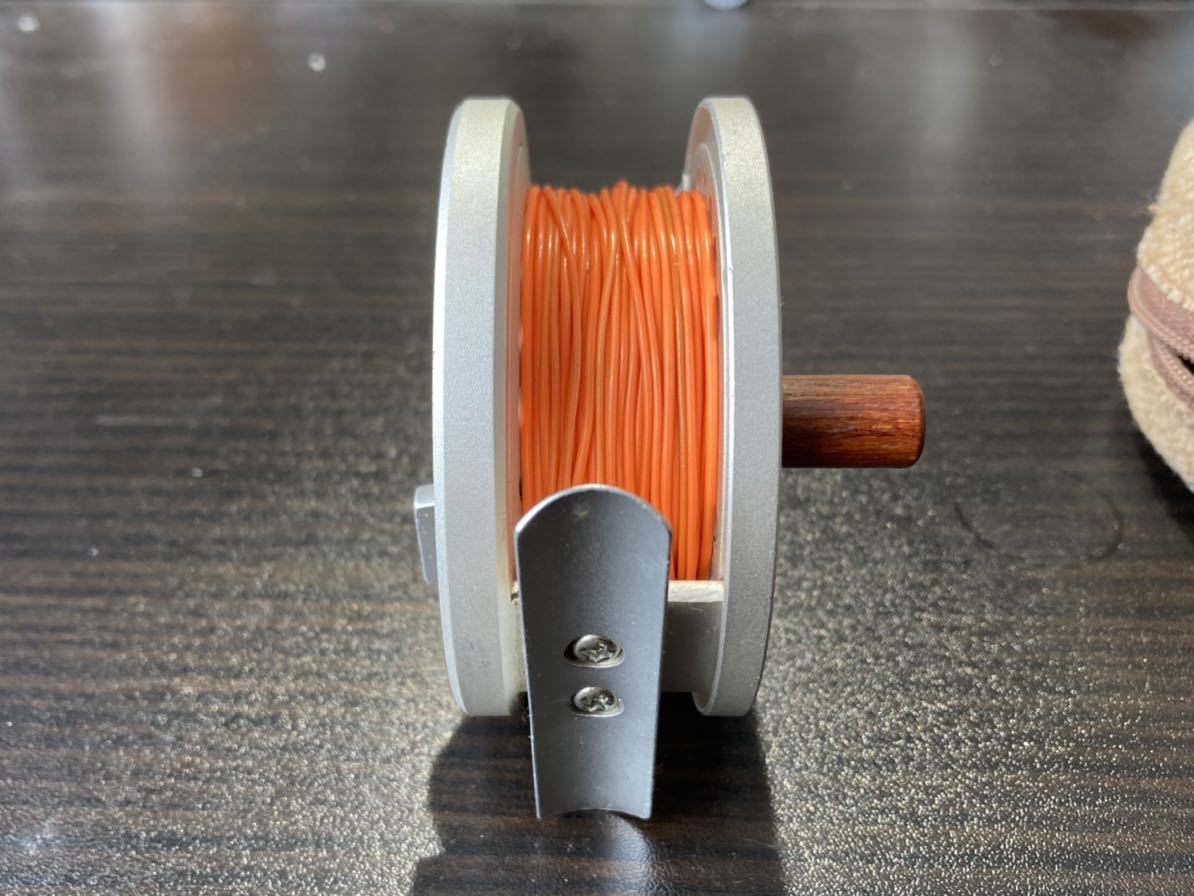 ufm ウエダ カンタータ 2250 CANTATA フライリール