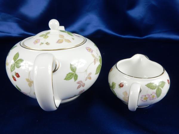 WEDGWOOD ワイルドストロベリー ティーポット 他 8点 O33 【公式通販】