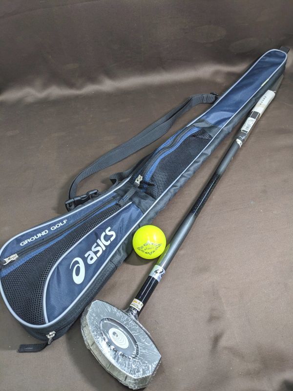 2-104-140【未使用品】asicsアシックス　グラウンドゴルフクラブ　右打者用　TS-104　GGG174-64　84cm　バッグ付き　TRI-CLAW SOLE CLUB