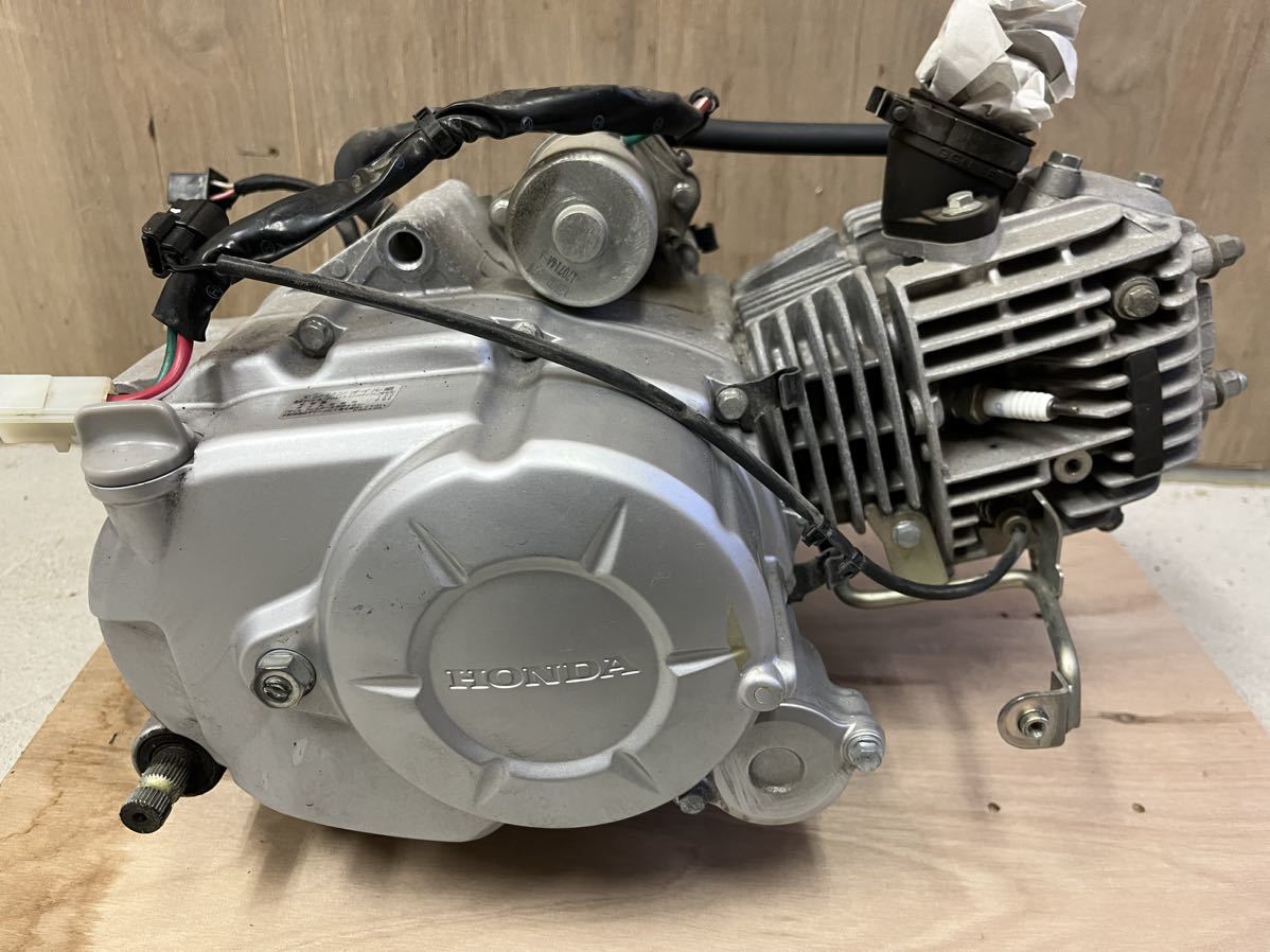 スーパーカブ50 FI AA09 2018年製 エンジン AA04E 8394km 実働車から