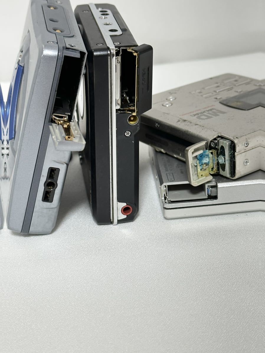 ジャンクMDウォークマン まとめ出品】ソニー MZ-R55 ビクター XM-PX601