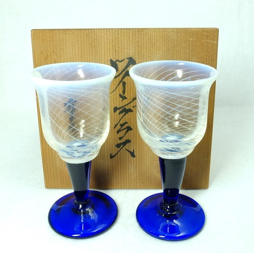 ☆上野良樹☆硝子ワイングラス２個組☆未使用！☆共箱☆