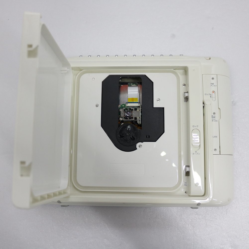 動作品 TOSHIBA/東芝 REGZA/レグザ 防水 ポータブル DVDプレーヤー
