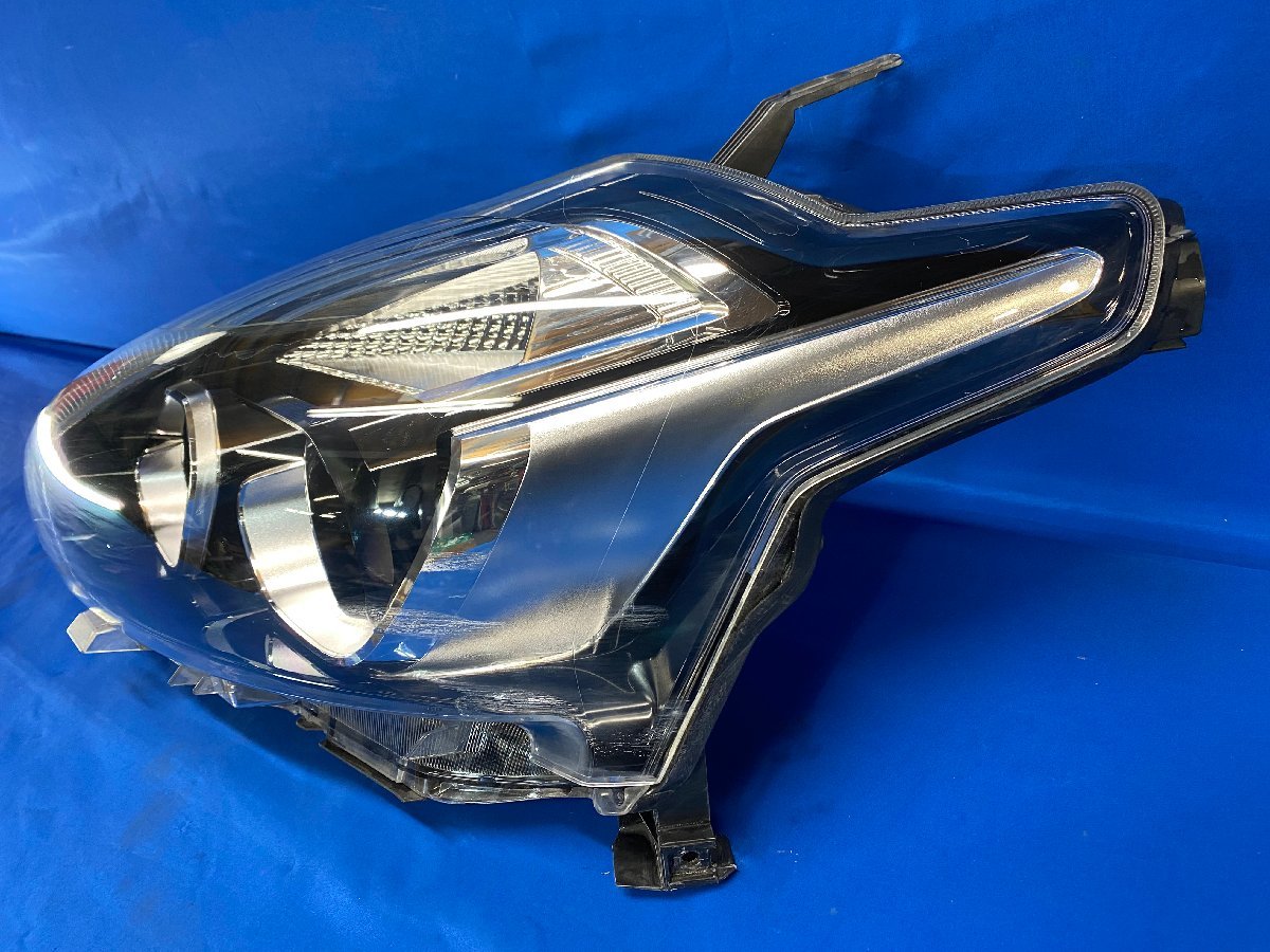 トヨタ シエンタ NSP170 左ヘッドライト KOITO 52-282 ハロゲン 刻印:I