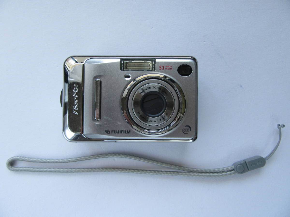 Fujifilm Finepix A500 富士フィルム ファインピックス 単三 乾電池