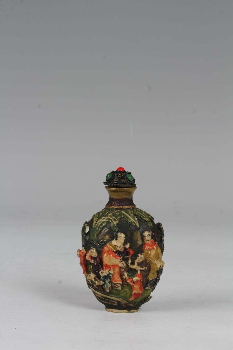 鼻煙壺 中国美術 鶴の彫刻付き 古美術収集家買出品 和(4779)