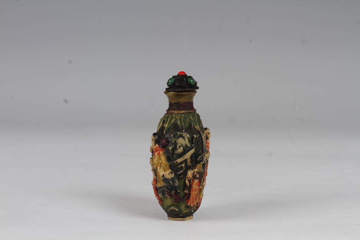 鼻煙壺 中国美術 鶴の彫刻付き 古美術収集家買出品 和(4779)