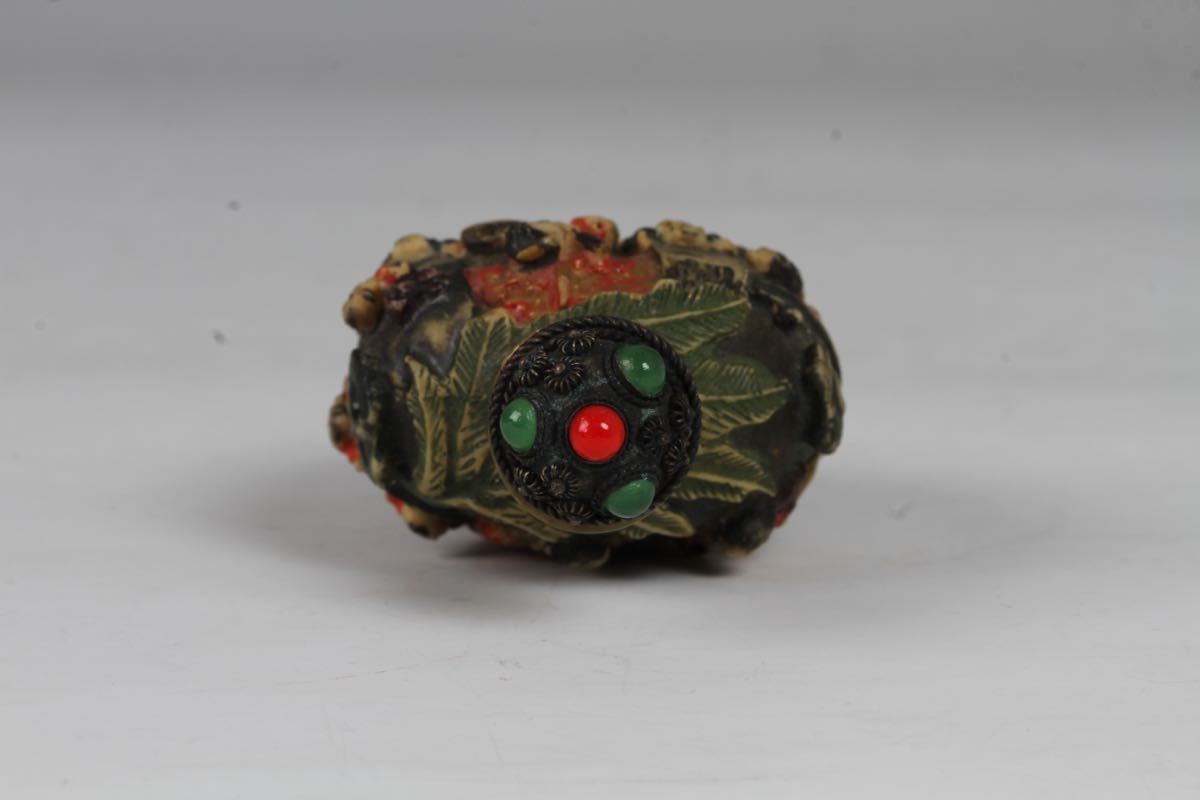 鼻煙壺 中国美術 鶴の彫刻付き 古美術収集家買出品 和(4779)