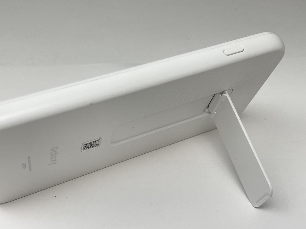 U127【美品・制限○　白ロム】 Galaxy 5G Mobile Wi-Fi SCR01 au ホワイト