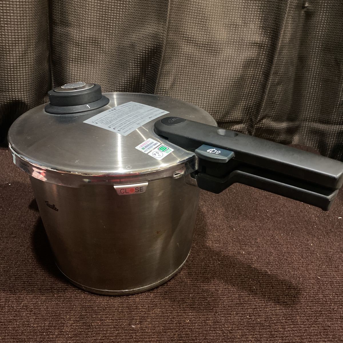 Fissler/フィスラー☆コンフォート圧力鍋☆6L☆22cm☆中古品 【公式通販】