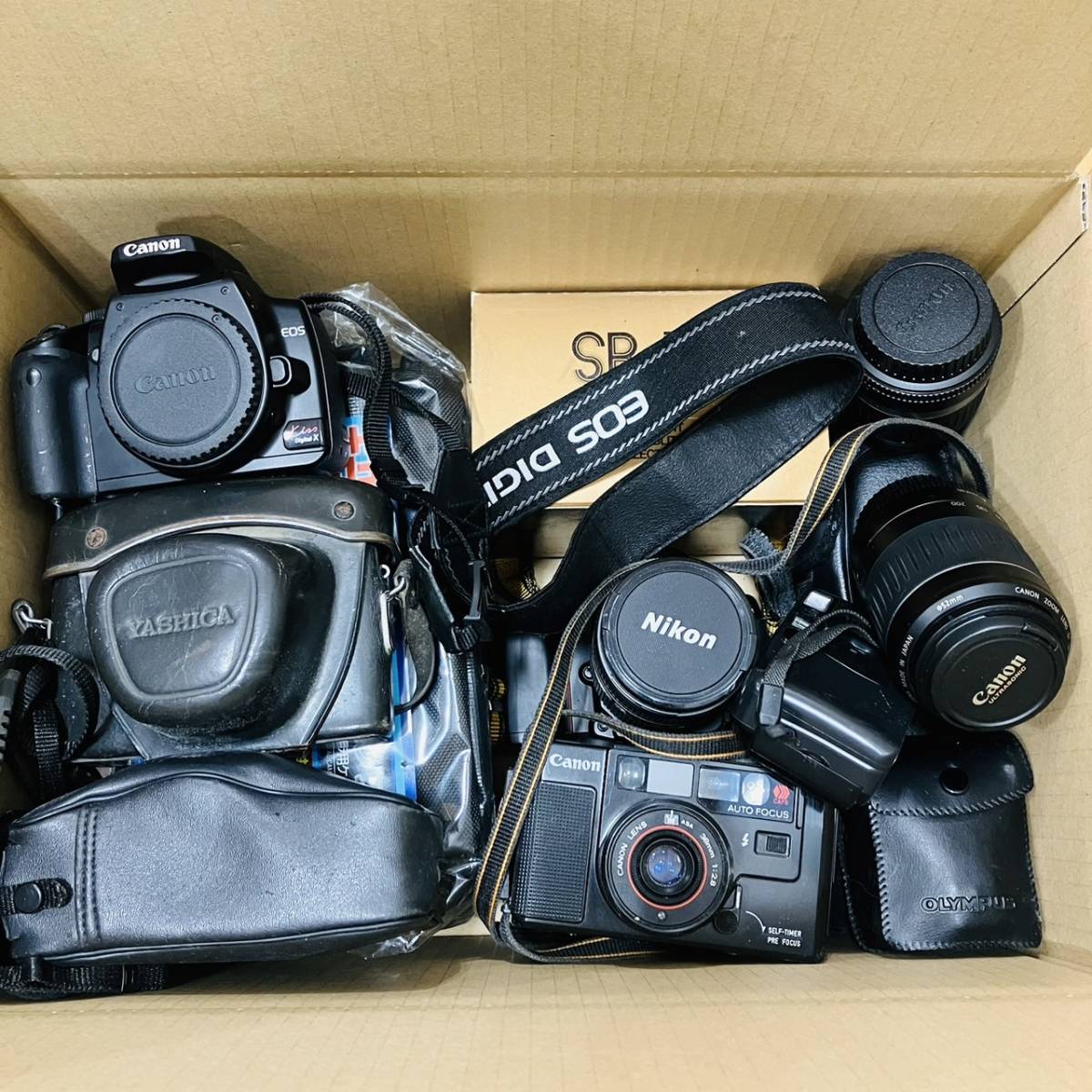 ♯2950★Nikon YASHICA Canon カメラ 大量 おまとめ レンズ 写真 撮影 機材 趣味 黒 動作未確認 ジャンク品★現状保管品