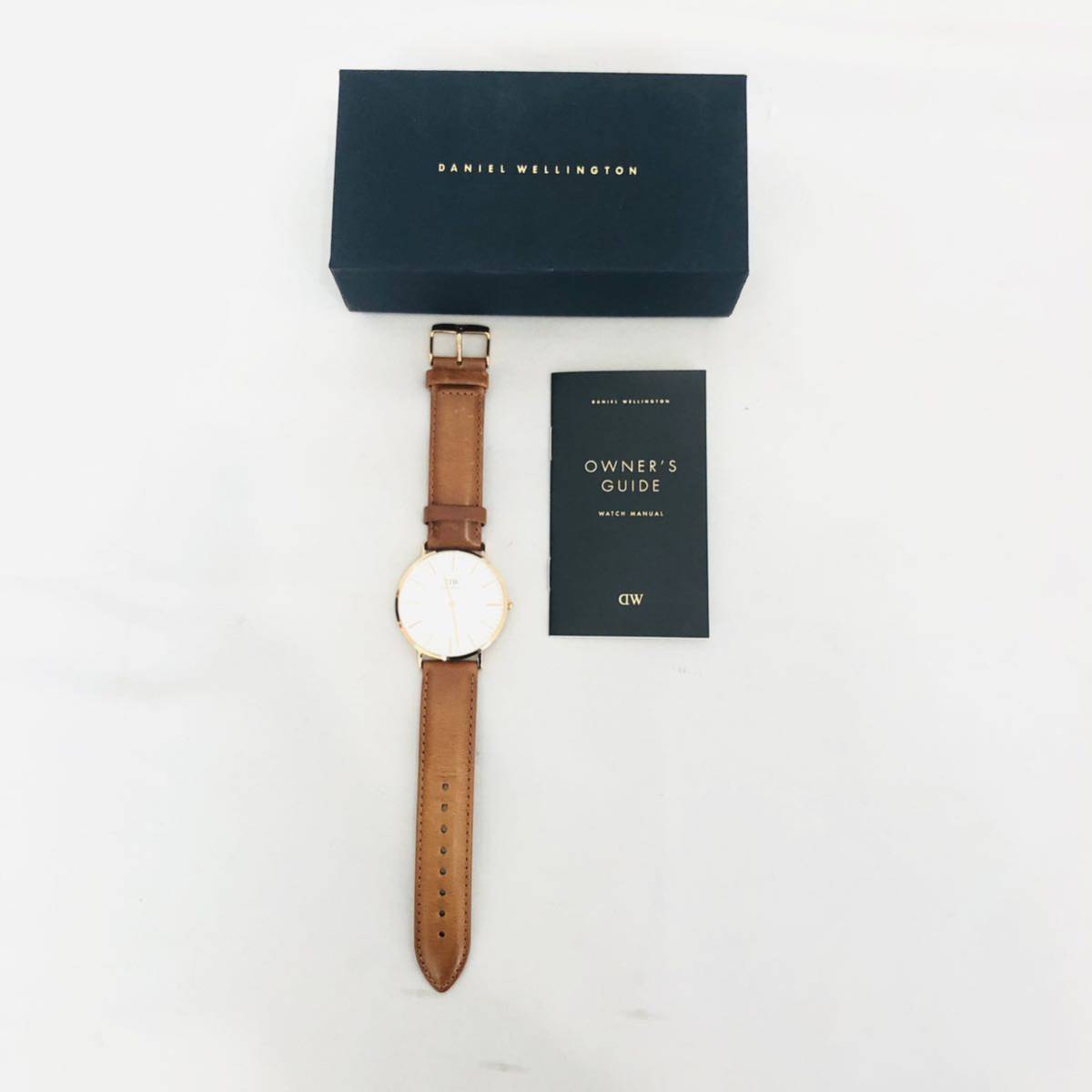 1円 未使用に近い 極美品 稼働品 DANIEL WELLINGTON ダニエル ウェリントン 腕時計 クォーツ 白文字盤 ピンクゴールド 40mm