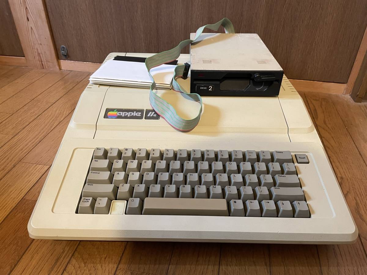 レトロPC】動作品 Apple2e ＋ ディスクドライブ + 動作確認用フロッピ