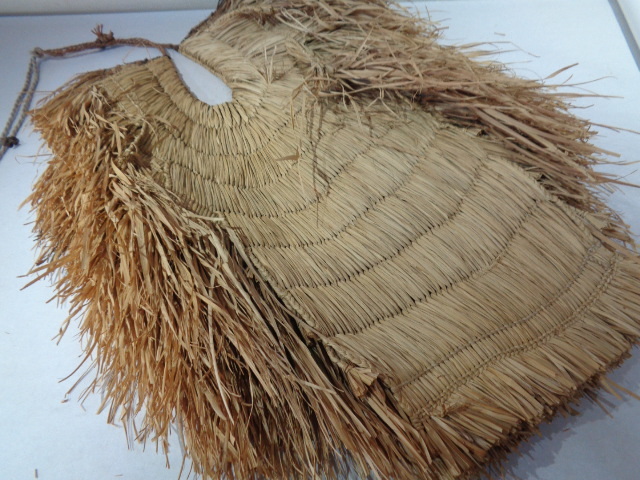 □ 会津伝統工芸 美品 雨蓑 ネコミノ ヒロロ草の蓑 程度の良い会津民芸 
