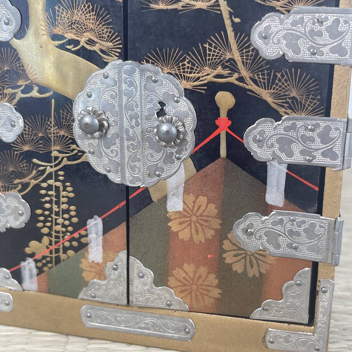 古い雛道具◇御三ツ揃◇木製 蒔絵 唐草 漆器 雛人形 骨董 ドールハウス