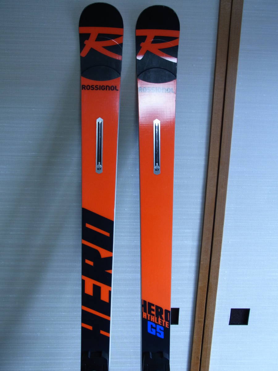 ROSSIGNOL（ロシニョール）HERO JR 140cm ポール95cm付き ウィンター