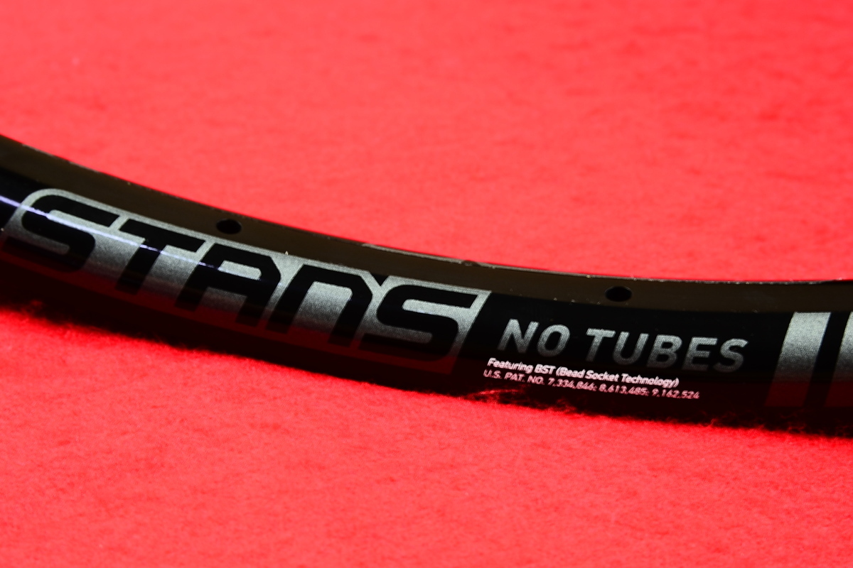 ペア可 Stan's Notubes Stans No Tubes Crest MK3 BST Bead Socket Technology ...