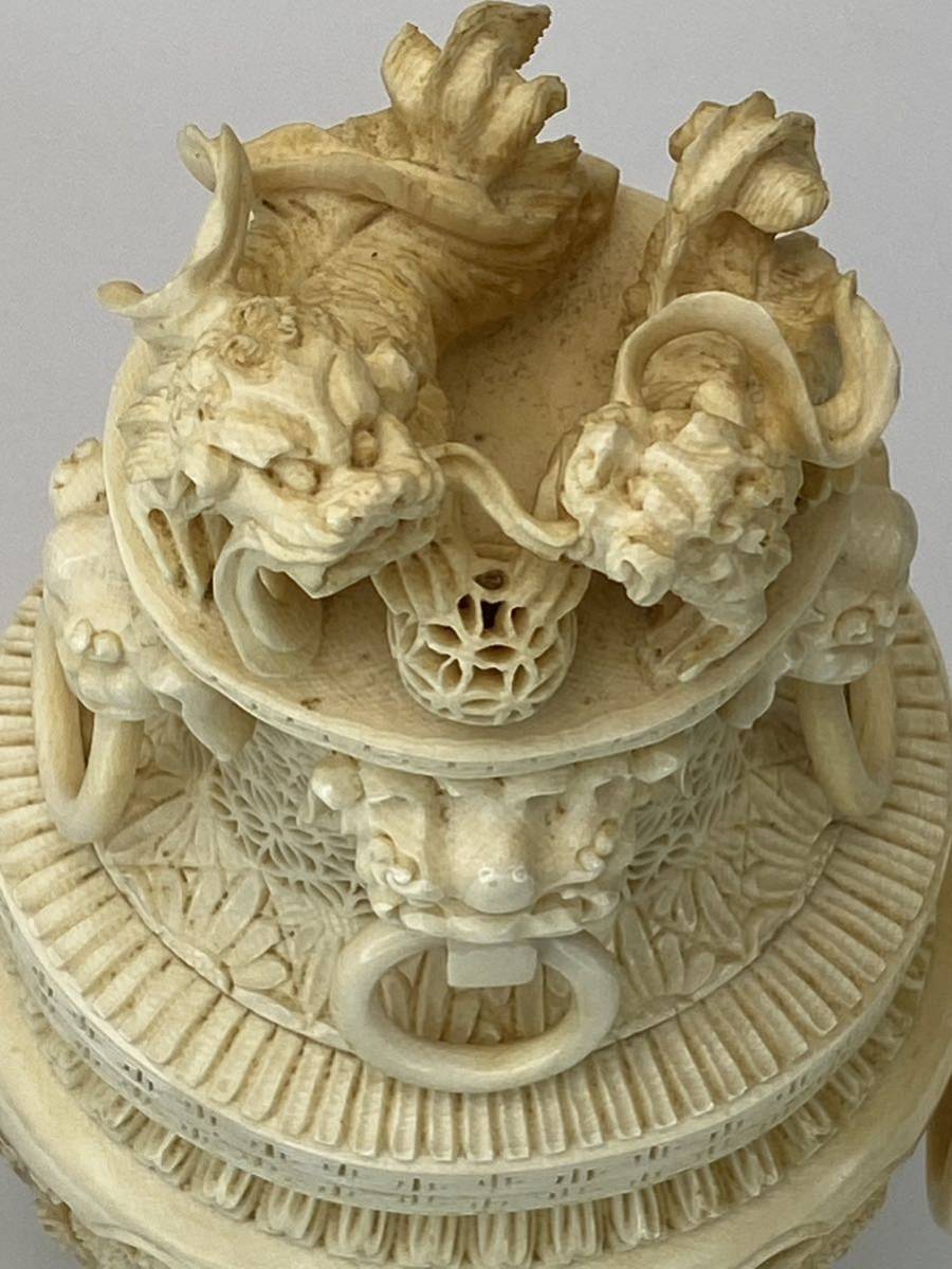 獅子彫刻の象牙風香炉 希少】象牙風 香炉 千手観音 獅子 龍 置物
