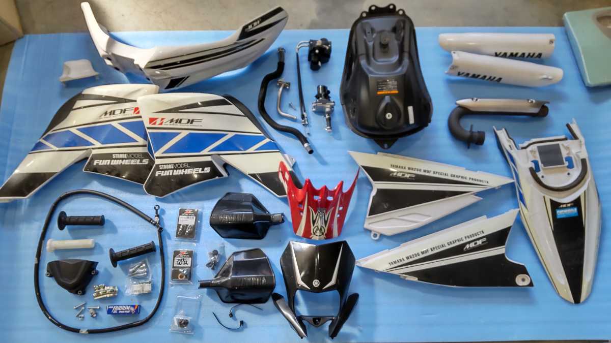WR250X wr250r - wr250x 外装セット ヤマハ発動機グループ バイク用品 