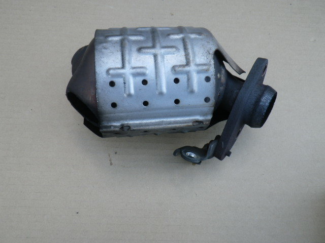 パレット XS MK21S 触媒 キャタライザー 85G-C08 素材用 K6A(A0259) 触媒