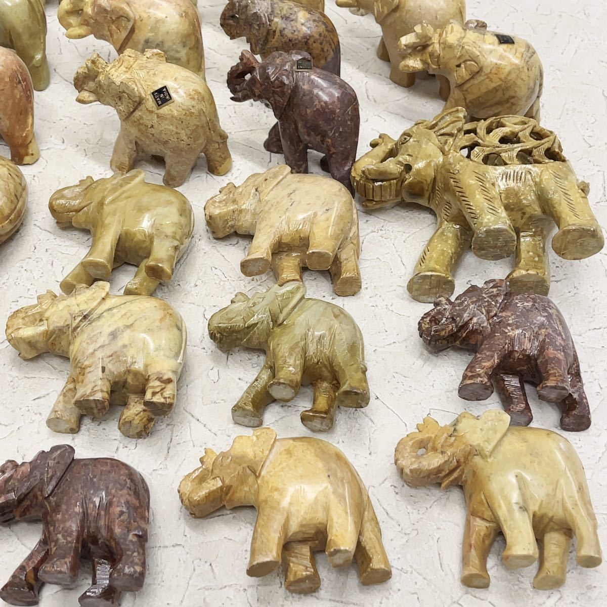 INDIA インディアン 石製品 大理石 象彫刻 石彫刻 透かし彫刻 親子