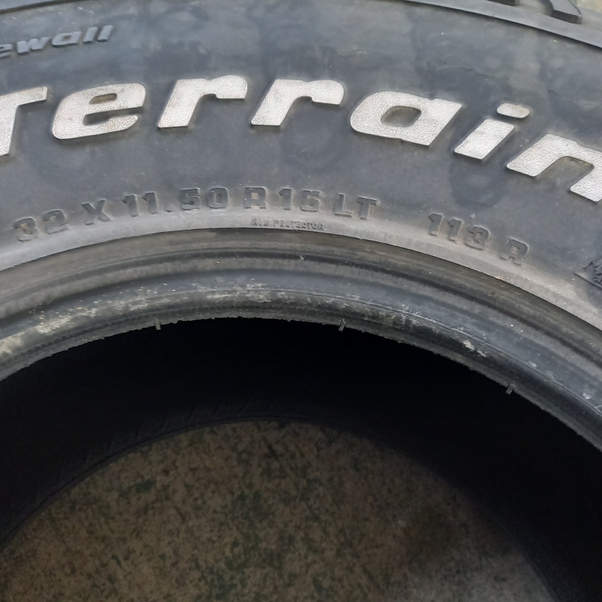 数量限定，定番 BFGoodrichAⅡ-Terrain T/A BFグッドリッチ ホワイトレター 32×11.50R15LT 113R 中古 ヒビあり