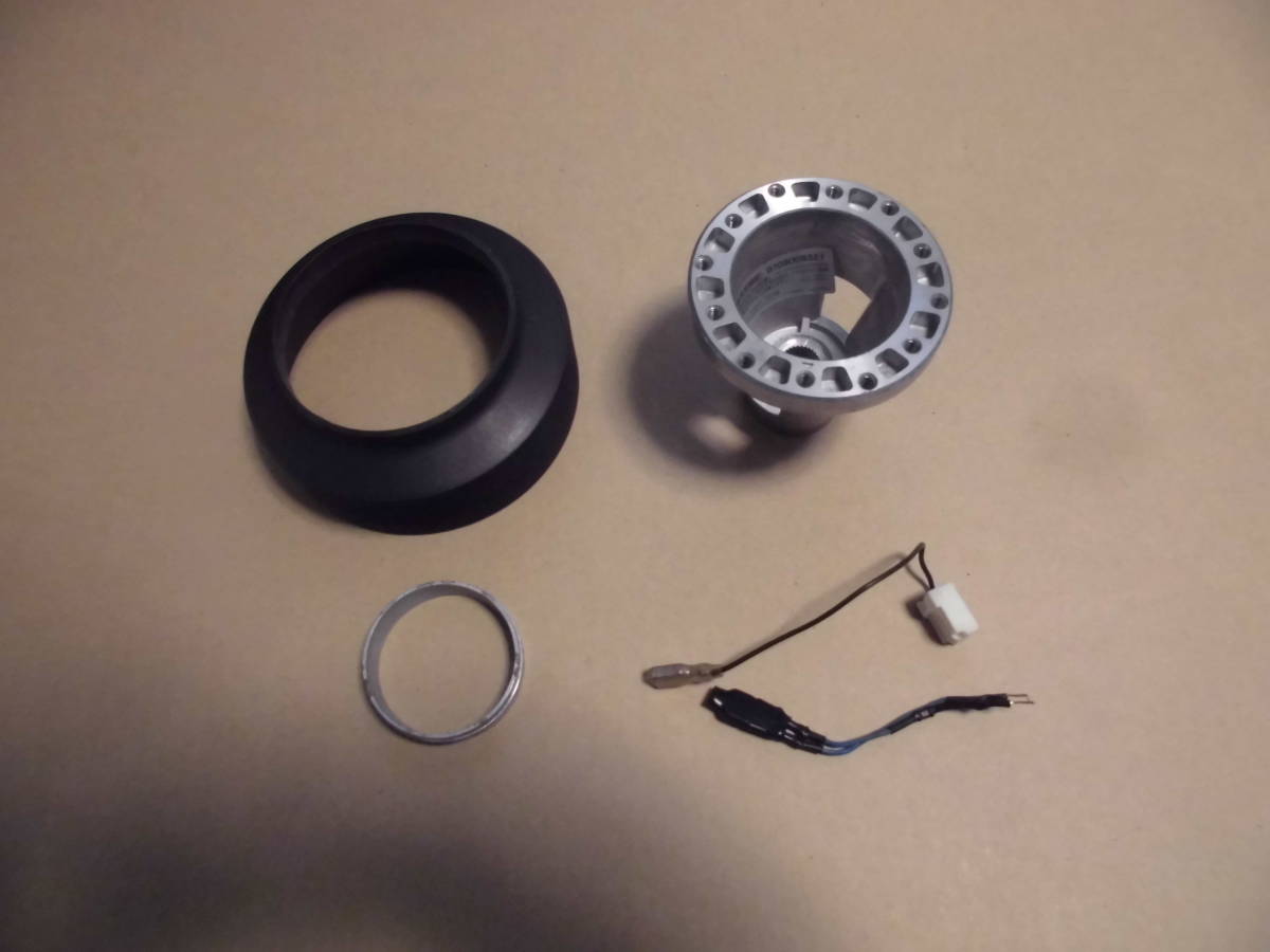 ZC31Sスイフトスポーツ用社外ハンドルボス ZC31S スイフト