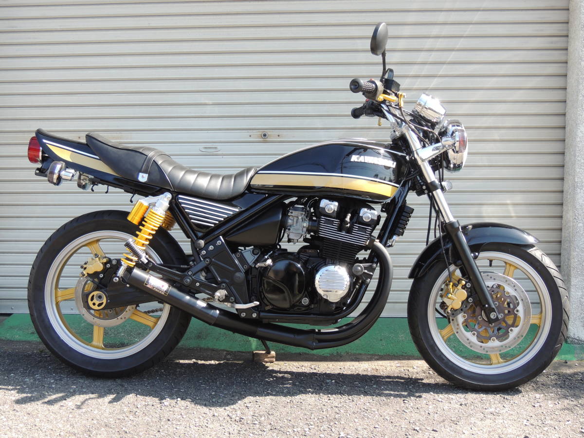 ゼファー400C4 レストアカスタムZ2仕様、福岡発、新車の様な 