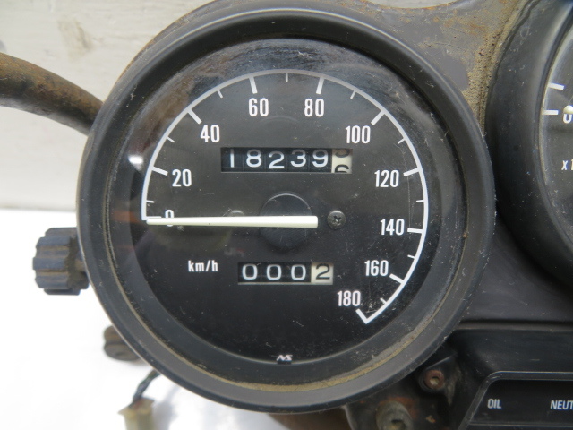 39552 TZR 250 R 1KT 純正 スピード タコ メーター Nランプ ステー