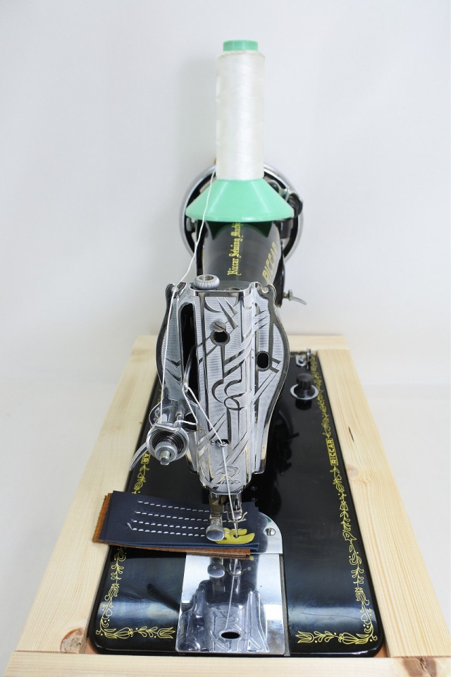 上下0番糸対応 極太糸極厚物手回し改ミシン リッカー2　HA-1 レザークラフト 　アンティーク 皮革　レトロ _3