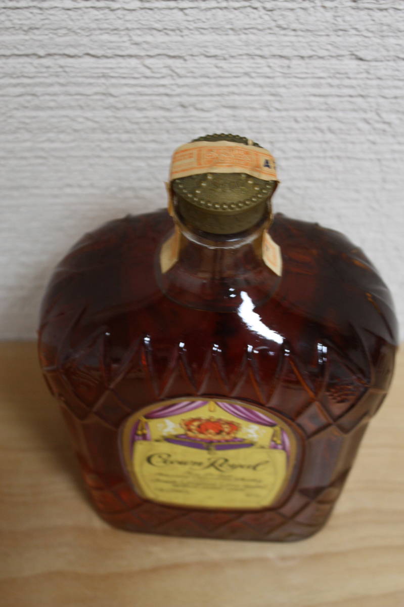 新作入荷，高品質】 クラウンロイヤル古酒 1.14リッター