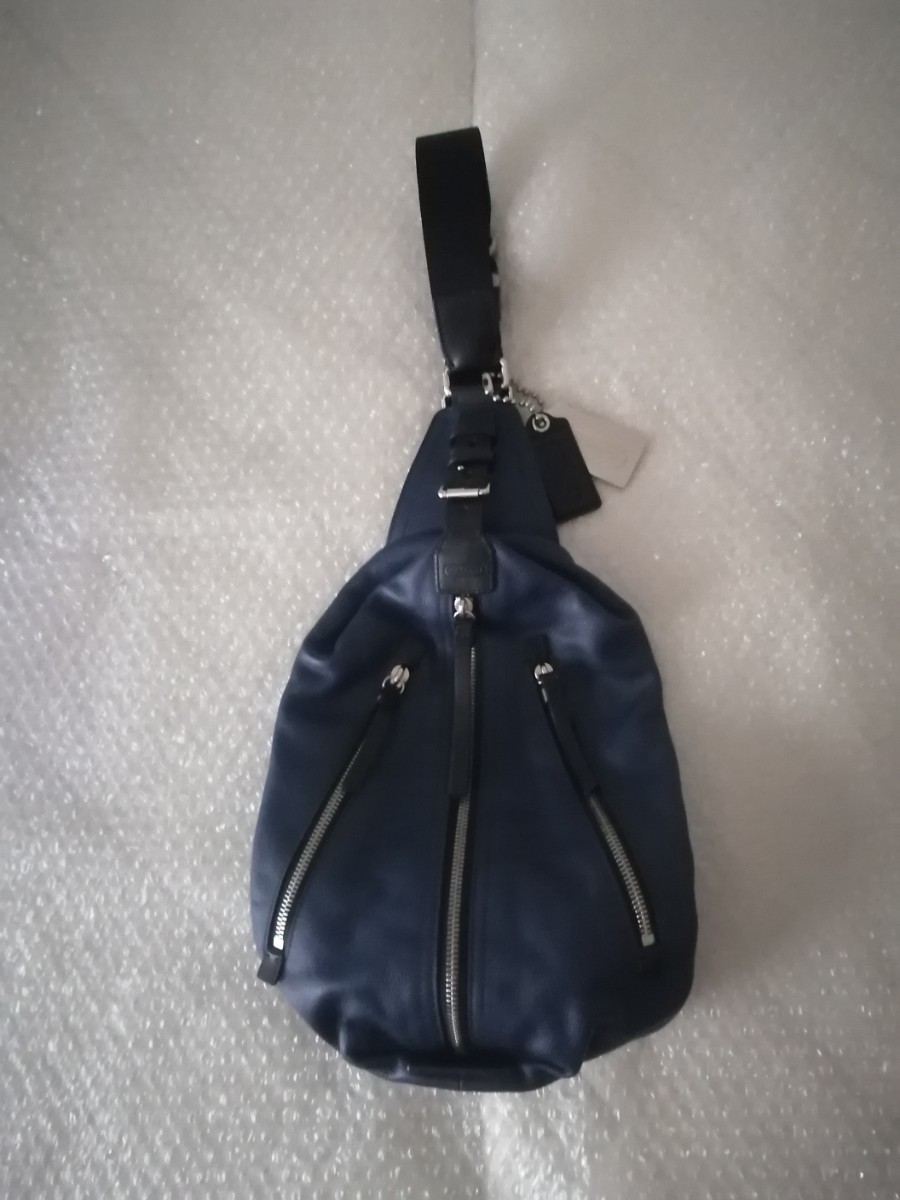 COACH　トンプソン　ボディバッグ　ショルダーバッグ　ネイビー　極美品！