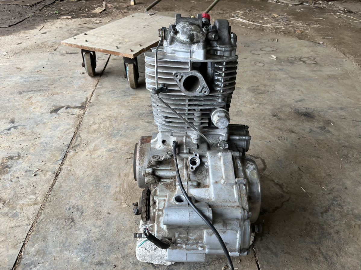 ヤマハ SR400 エンジン 2H6？ sr400 2h6 キック 単気筒(エンジン本体 