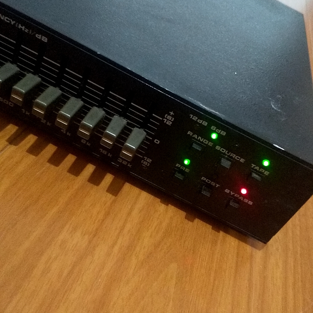 dbx MODEL 2015 Graphic Equalizer グラフィックイコライザー