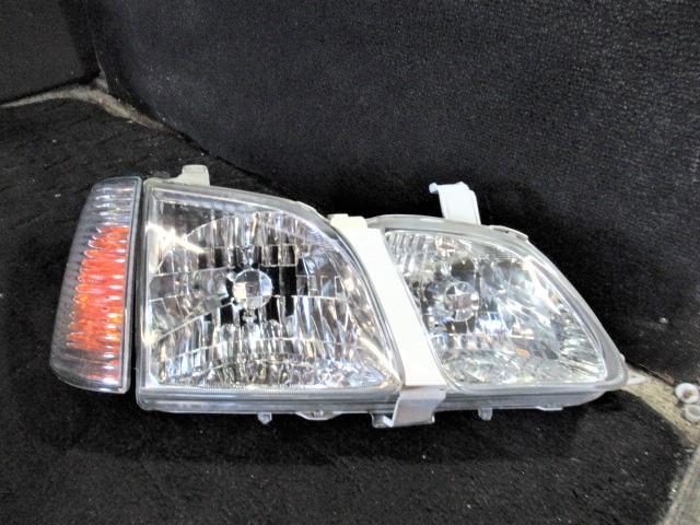 ガイア GF-SXM10G 右ヘッドランプASSY メモリアルエディション 7人 3S-FE 4CT 042 QB01 44-13