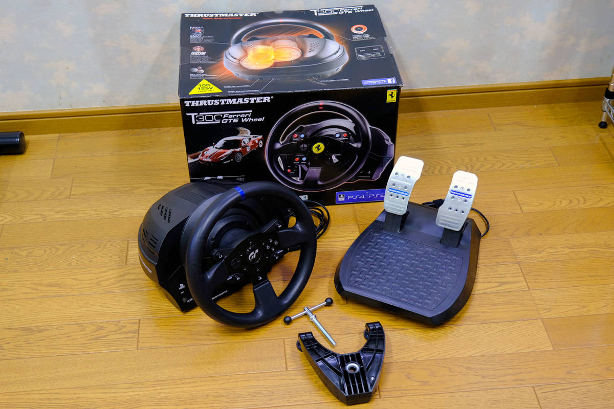 THRUSTMASTER スラストマスター T300RS まあ美品