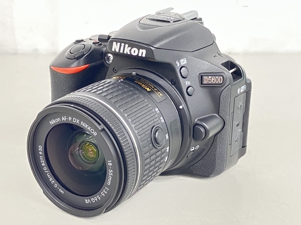 Nikon D5600DZMKITBK 18-55 70-300 ダブルズームキット 中古 K7393139