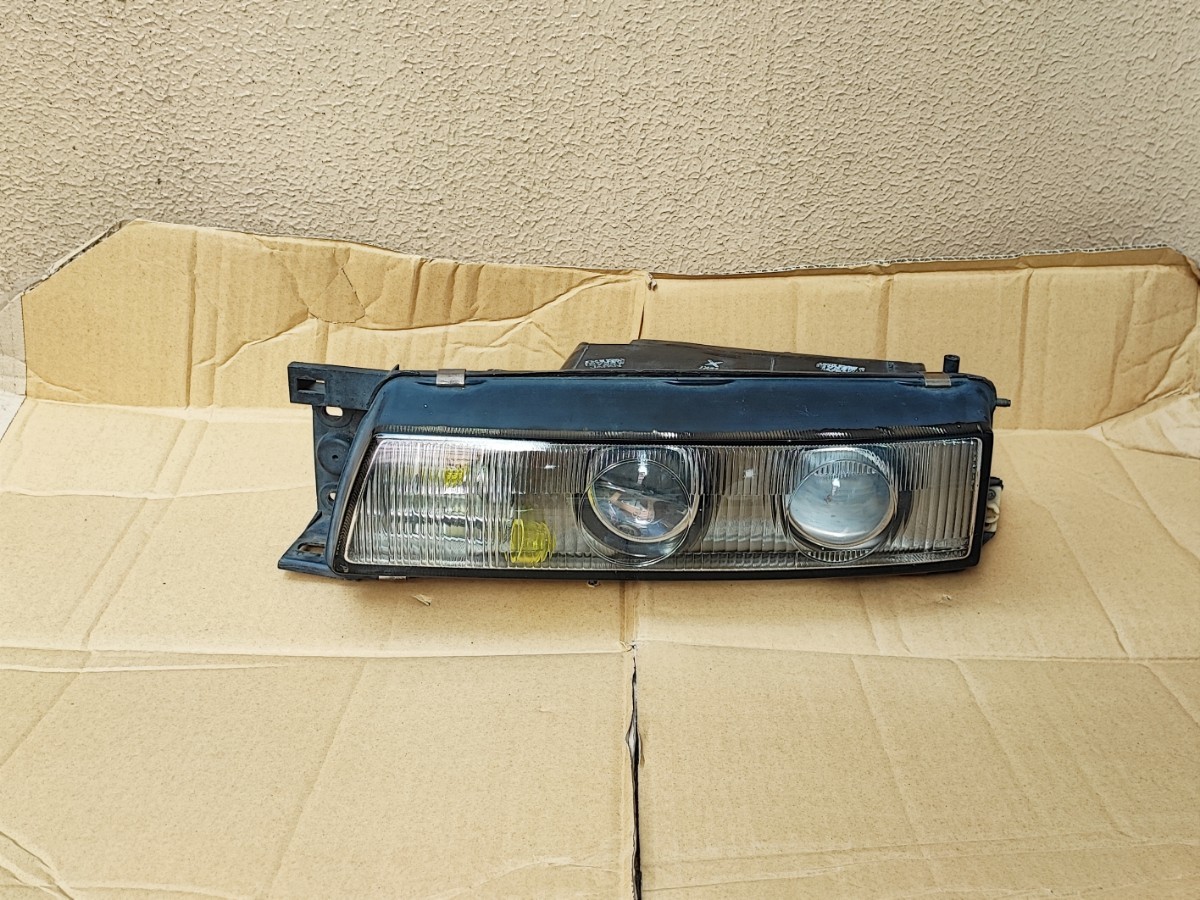 日産 S13 シルビア 純正ヘッドライト 2連プロジェクター SR20DET 日産 S13 シルビア 純正ヘッドライト 2連プロジェクター SR20DET