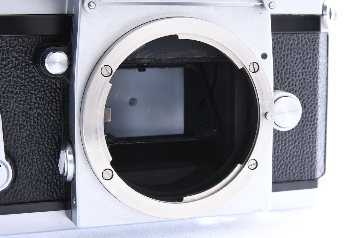 Nikon F フォトミックFTN 704万台 + 非AI 50mm F1.4 ニコン フィルム