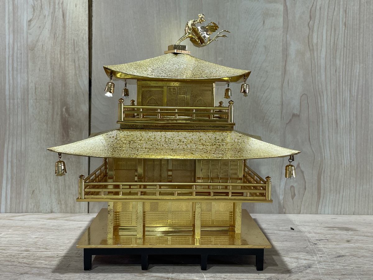 金閣寺 置物 金属工芸 鳳凰 飾り 21－93】金属工芸 金閣寺 置物 金色 gold color 鳳凰 オブジェ