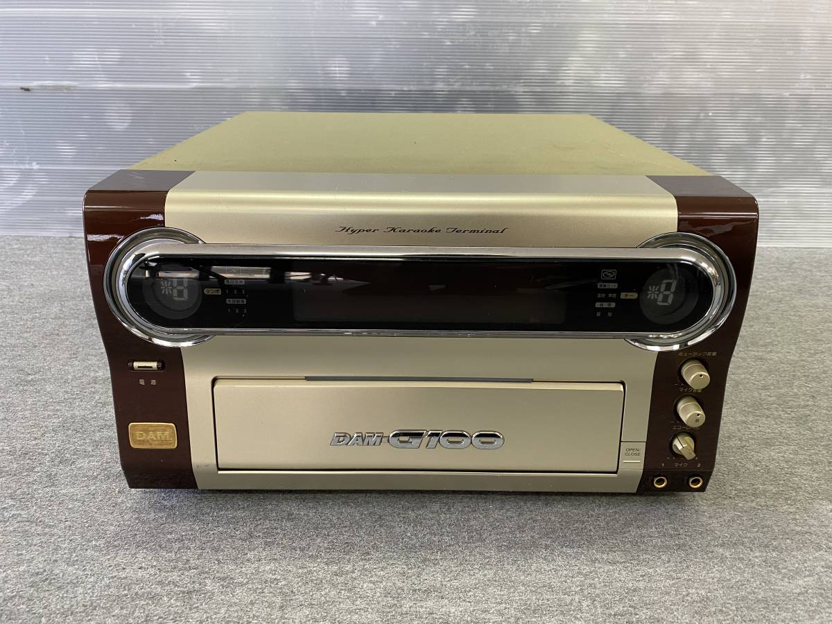 【送料込み】第一興商 DAM-G100 通信カラオケシステム 【ジャンク品】⭐️ ☆5-3-29-9TA☆ 第一興商 DAM-G100 カラオケ機器 通電確認