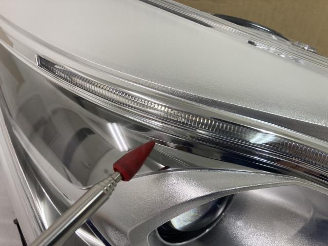 割と美品　　ヴィッツ NSP130 右ヘッドランプASSY コイト　KOITO　52-303　磨き済み　ツメ折れ無し　801125　 ヴィッツ ヘッドライト 81130-52D90 USヘッドライト USDM 北米仕様