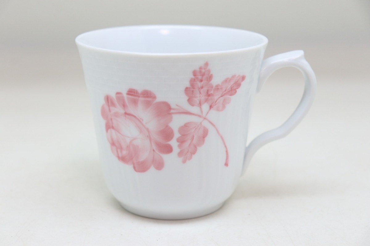 ロイヤルコペンハーゲン　ROYAL COPENHAGEN ピンクローズ　マグカップ