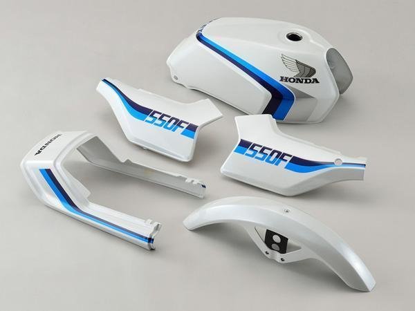 ☆☆ CBX400F 完全再現外装セット 550カラー塗装済み 新品 13032 Yahoo
