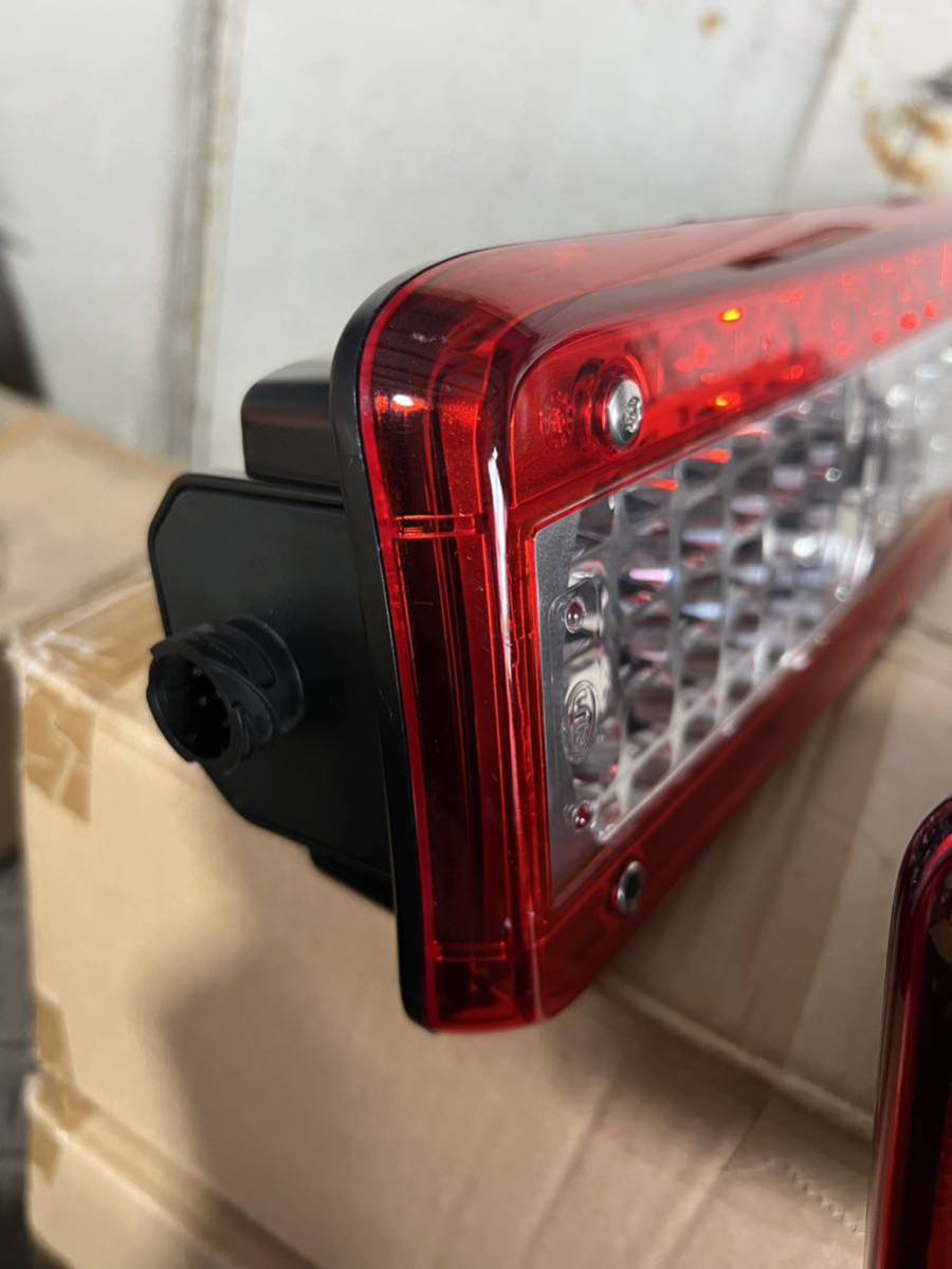 UD VOLVO 純正フルLEDテールランプ美品 楽天市場】【送料無料】 LEDテールランプ 左右セット ボルボ VOLVO UD