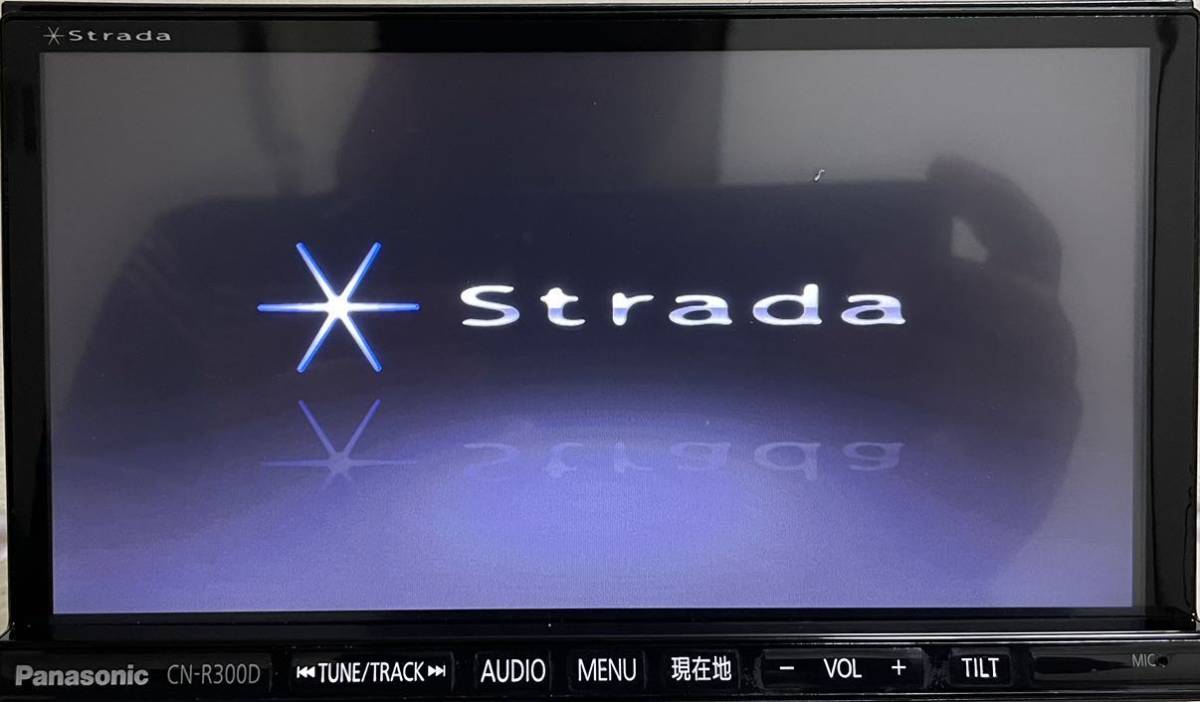Panasonic パナソニック ストラーダ CN-R300D ★メモリ-ナビ ★地図データ 2013年★(A)