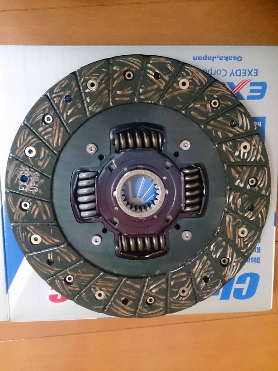 クラッチディスク 70カローラAE86 にJ160W55W56W57W58換装用 92