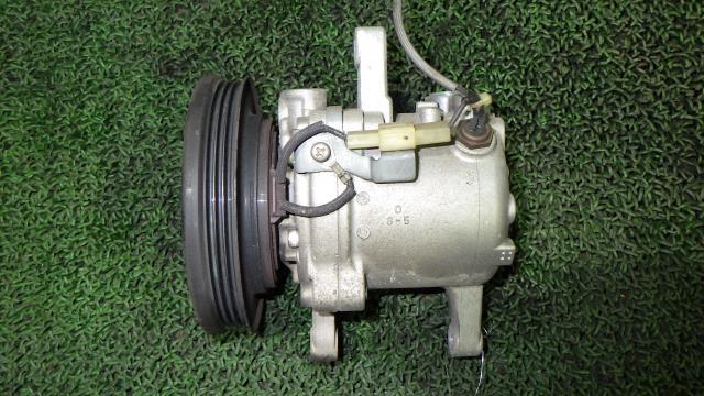 ハイゼット EBD-S321V エアコンコンプレッサー デンソー 447280-3003 中古