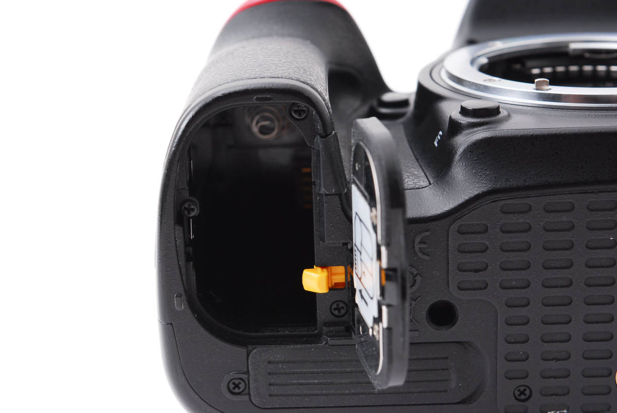 D07 / ニコン Nikon D7100 ボディ /4852A-22 【公式通販】